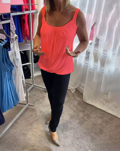 Alizée | Haut décontracté sans manches avec plissé et couleur unie™