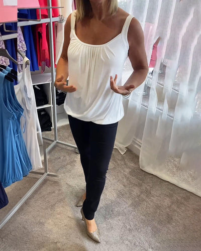 Alizée | Haut décontracté sans manches avec plissé et couleur unie™