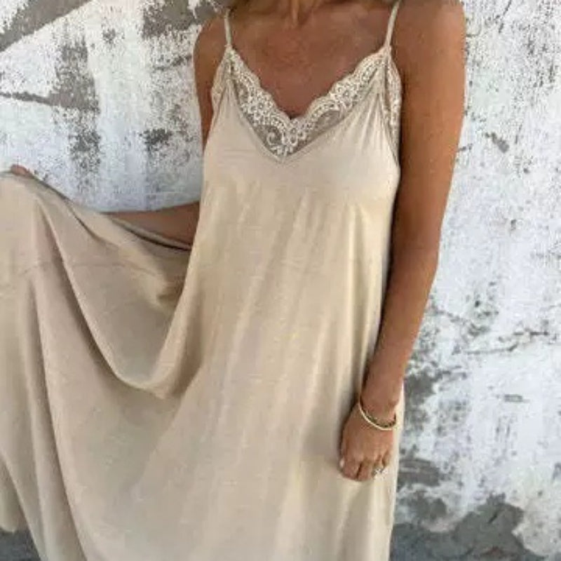Élena | Robe Élégante à Encolure en V™