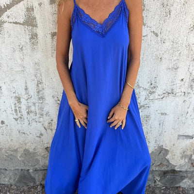 Élena | Robe Élégante à Encolure en V™